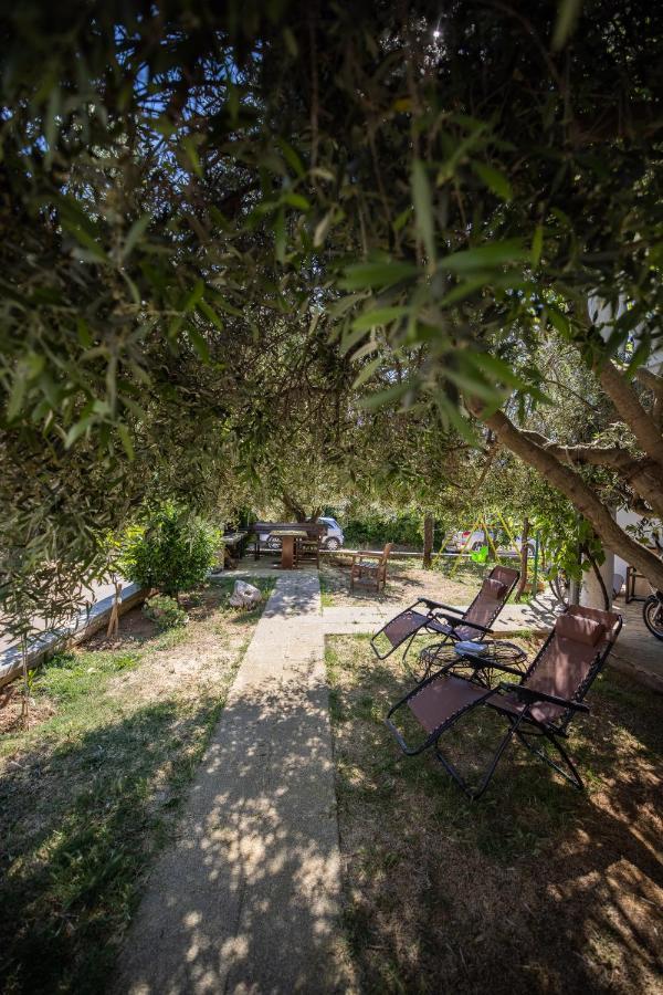 Apartments And A Room Ina Zadar Exterior photo
