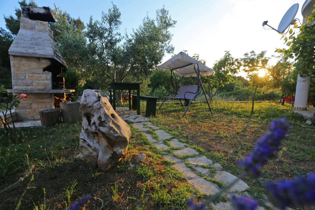 Apartments And A Room Ina Zadar Exterior photo